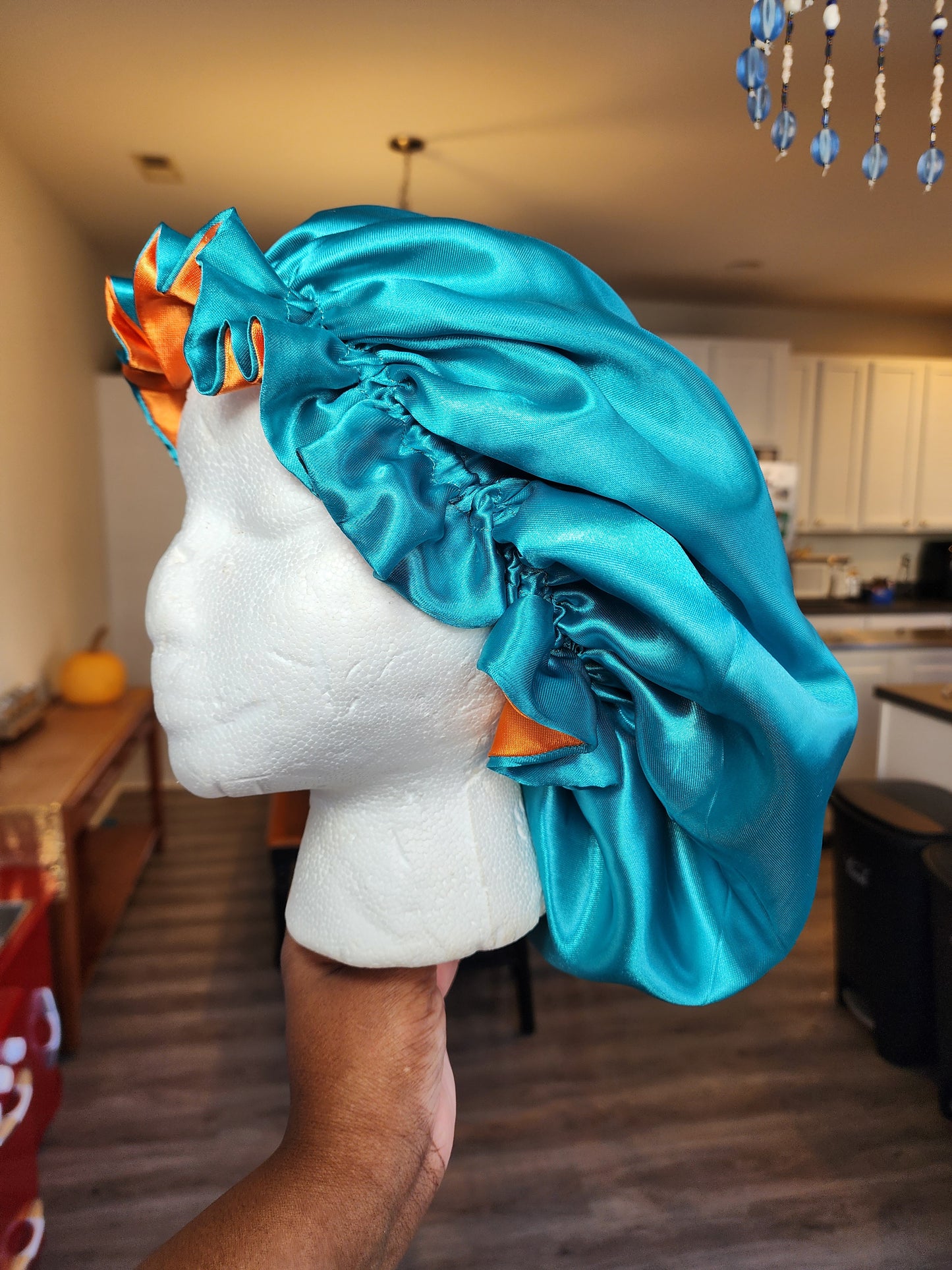 Satin bonnet