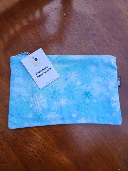 Zipper pouch