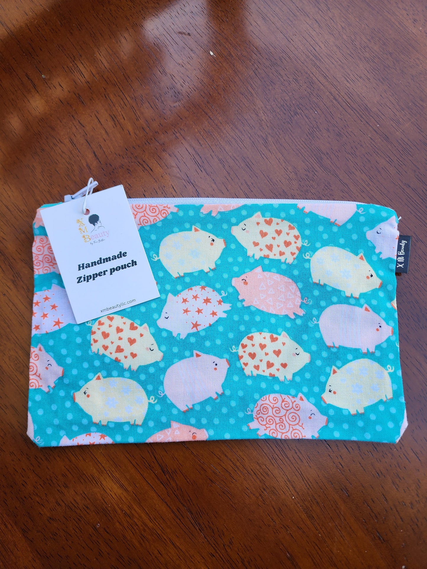 Zipper pouch